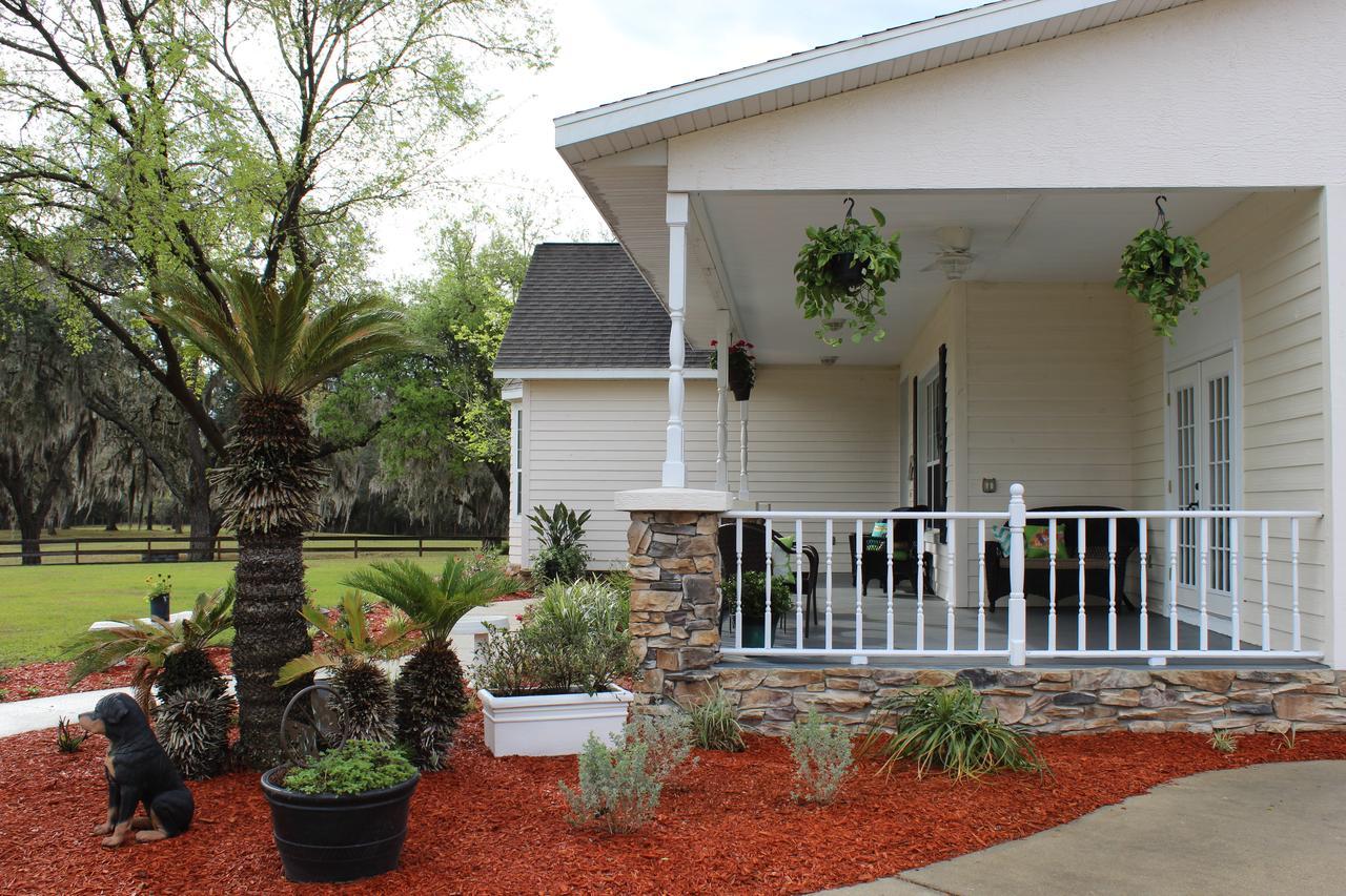 Rock Pointe Ranch Bed & Breakfast Floral City Bagian luar foto