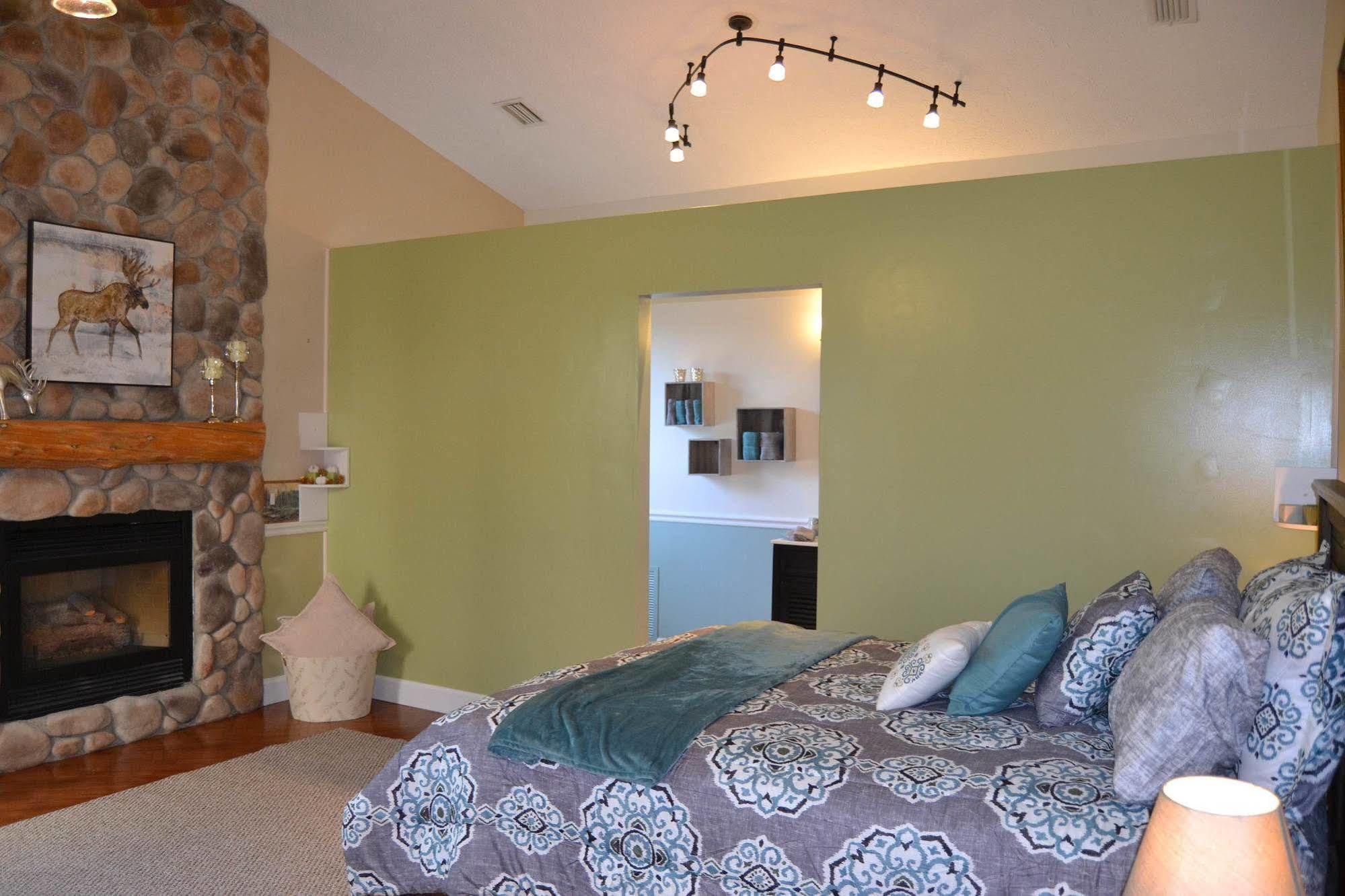 Rock Pointe Ranch Bed & Breakfast Floral City Bagian luar foto